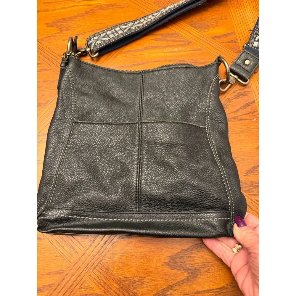 THE‎ SAK Lucia pebbled leather women's crossbody bag -Black